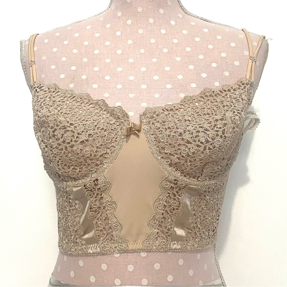 Vintage 1990s La Perla Lace Corset in pristine condition